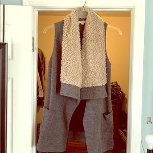 Fur vest